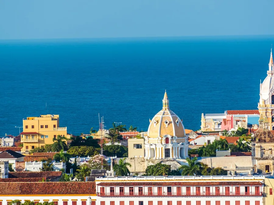 Cidade amuralhada de Cartagena à beira-mar